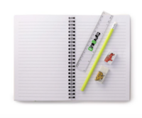 Binnenkant schrift en zes delig school set