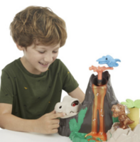 Spelen met dino klei