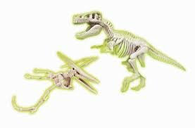 Dig it out:  T-rex &amp; Pteranodon - Glow in the dark